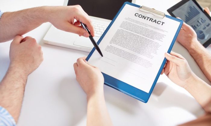 Who has privity of contract with a first-tier subcontractor